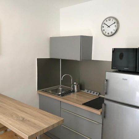 Studio Port Romantique Hypercentre Cosy Climatise Toulon Bagian luar foto